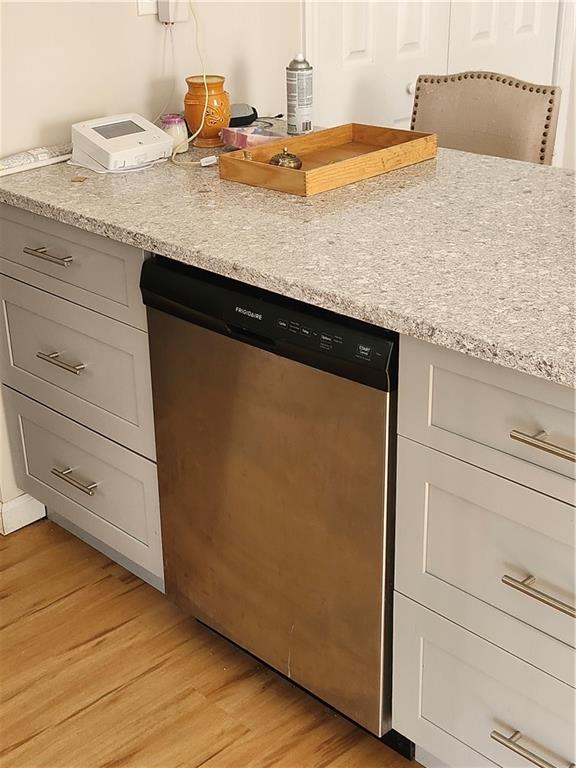 4931 Kincaid Street Pittsburgh, PA 15224 - Photo 11 of 31