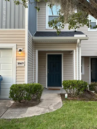 $199,995 | 1669 Biscayne Bay Circle, Jacksonville, FL 32218