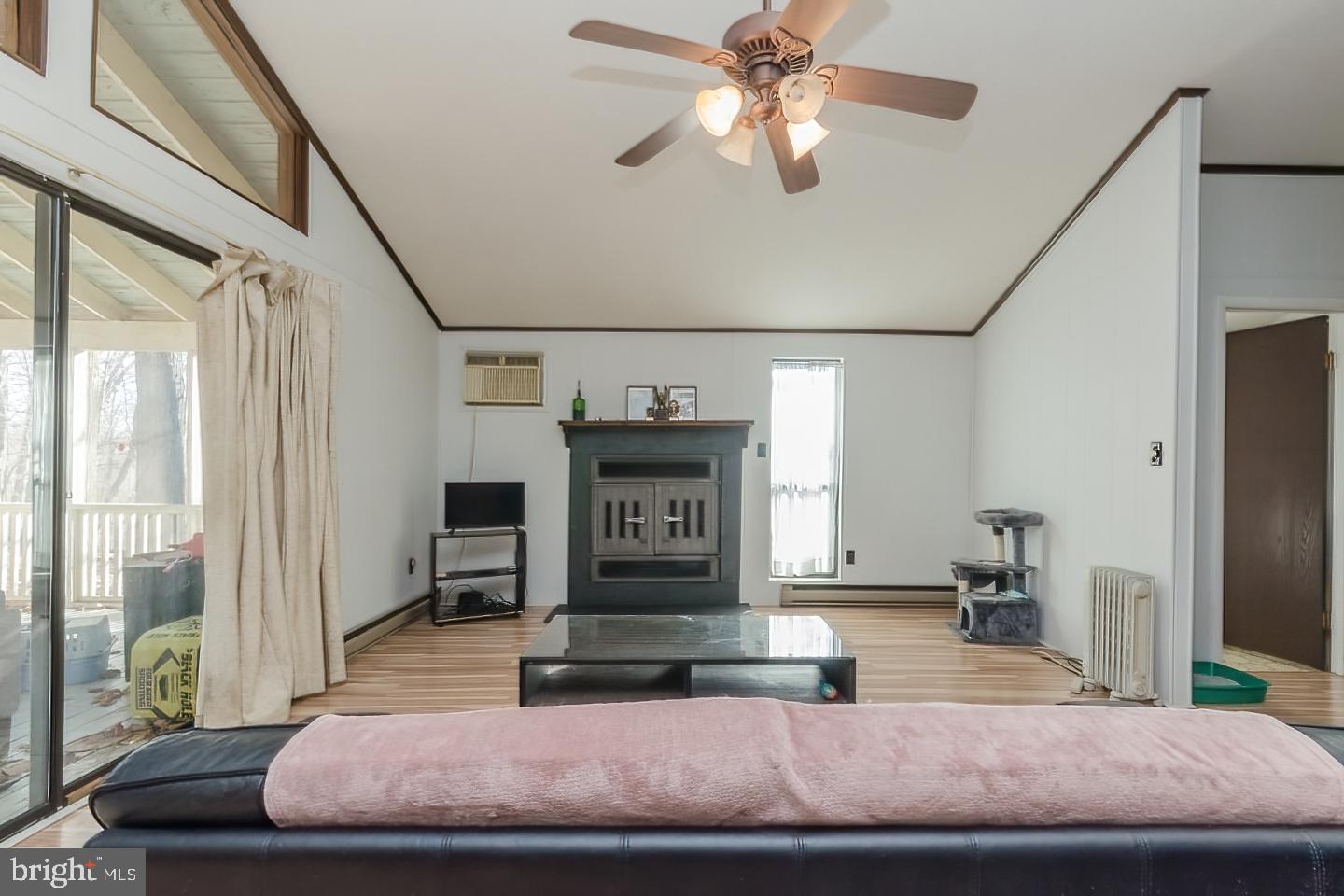137 Walden Road Hedgesville, WV 25427 - Photo 9 of 28