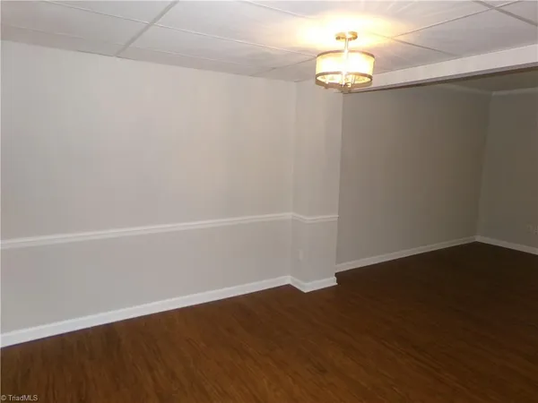 $1,695 | 3915 Valley Court, Winston-Salem, NC 27106