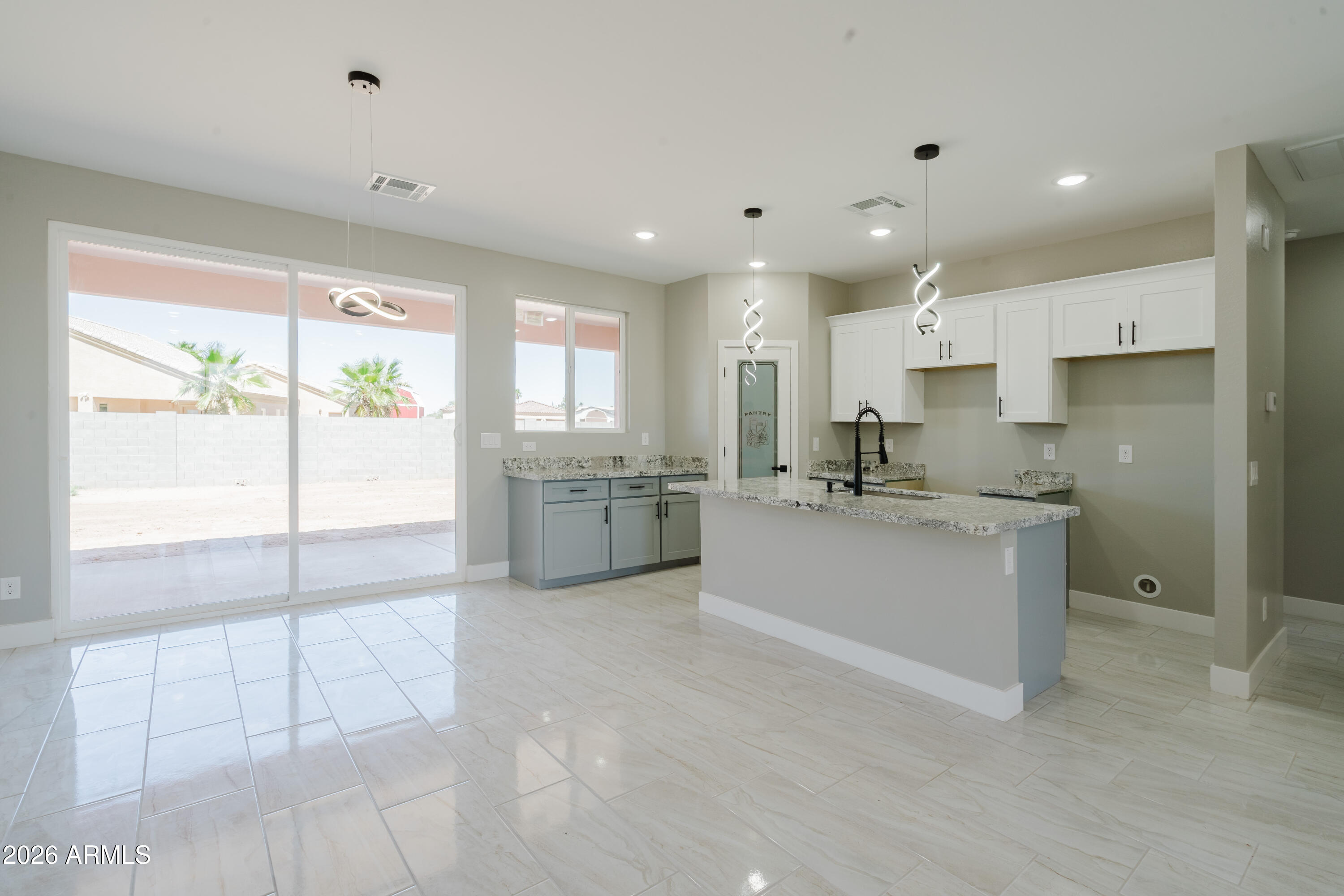 14520 South Overfield Road Arizona City, AZ 85123 - Photo 11 of 39 overfield-11