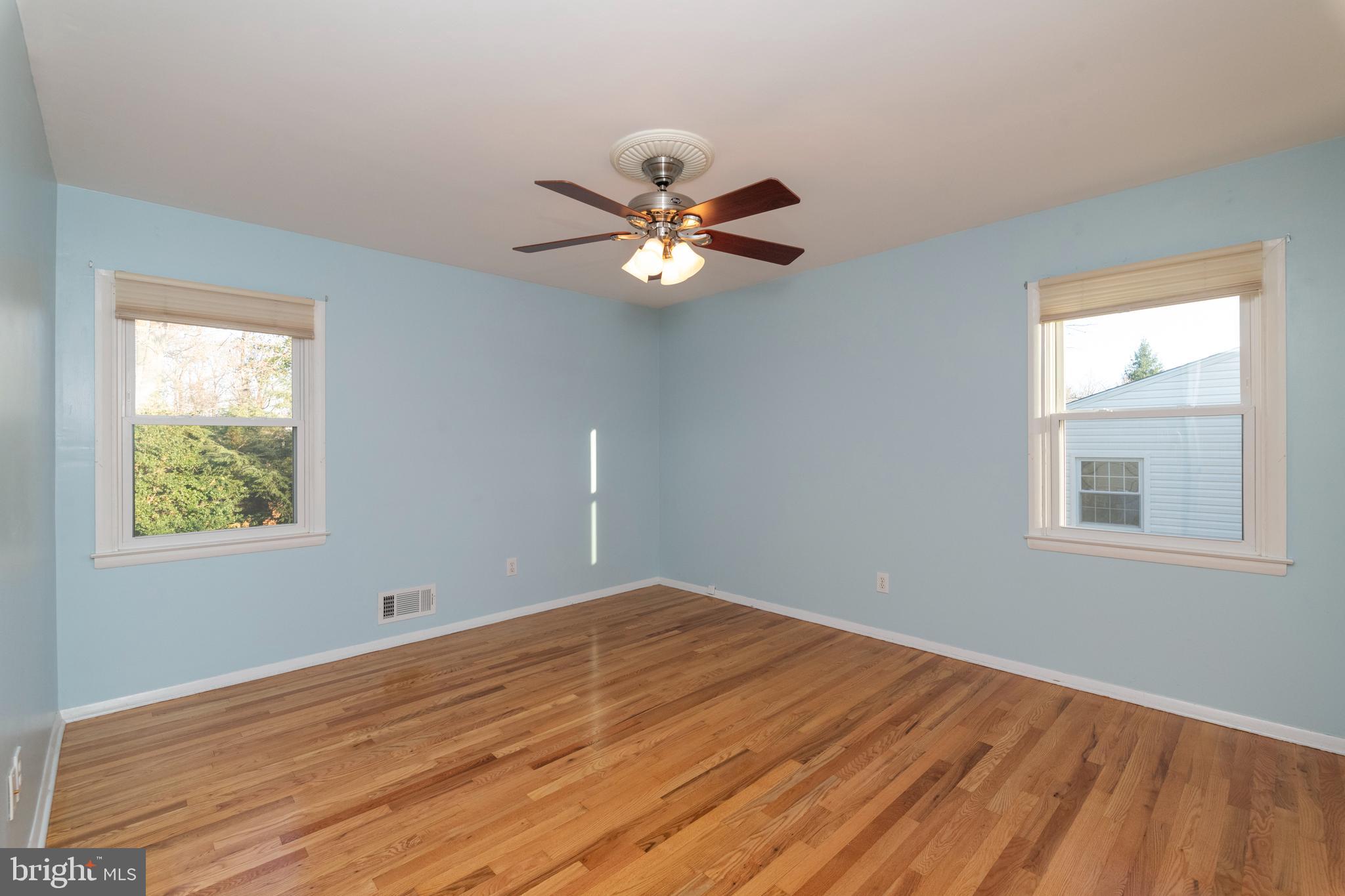 409 Highmeadow Road Reisterstown, MD 21136 - Photo 17 of 38 Spacious primary bedroom