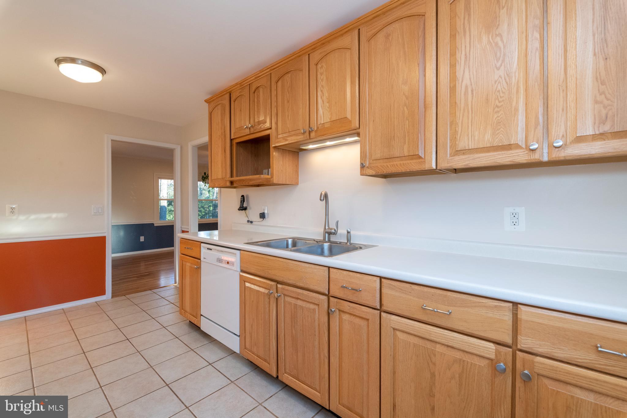 409 Highmeadow Road Reisterstown, MD 21136 - Photo 10 of 38 Spacious eat-in kitchen