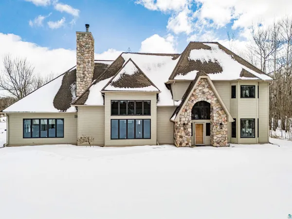 $989,000 | 390 Crosby Road, Cloquet, MN 55720