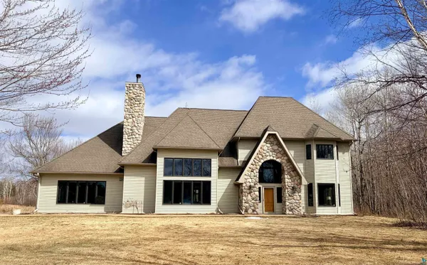 $989,000 | 390 Crosby Road, Cloquet, MN 55720