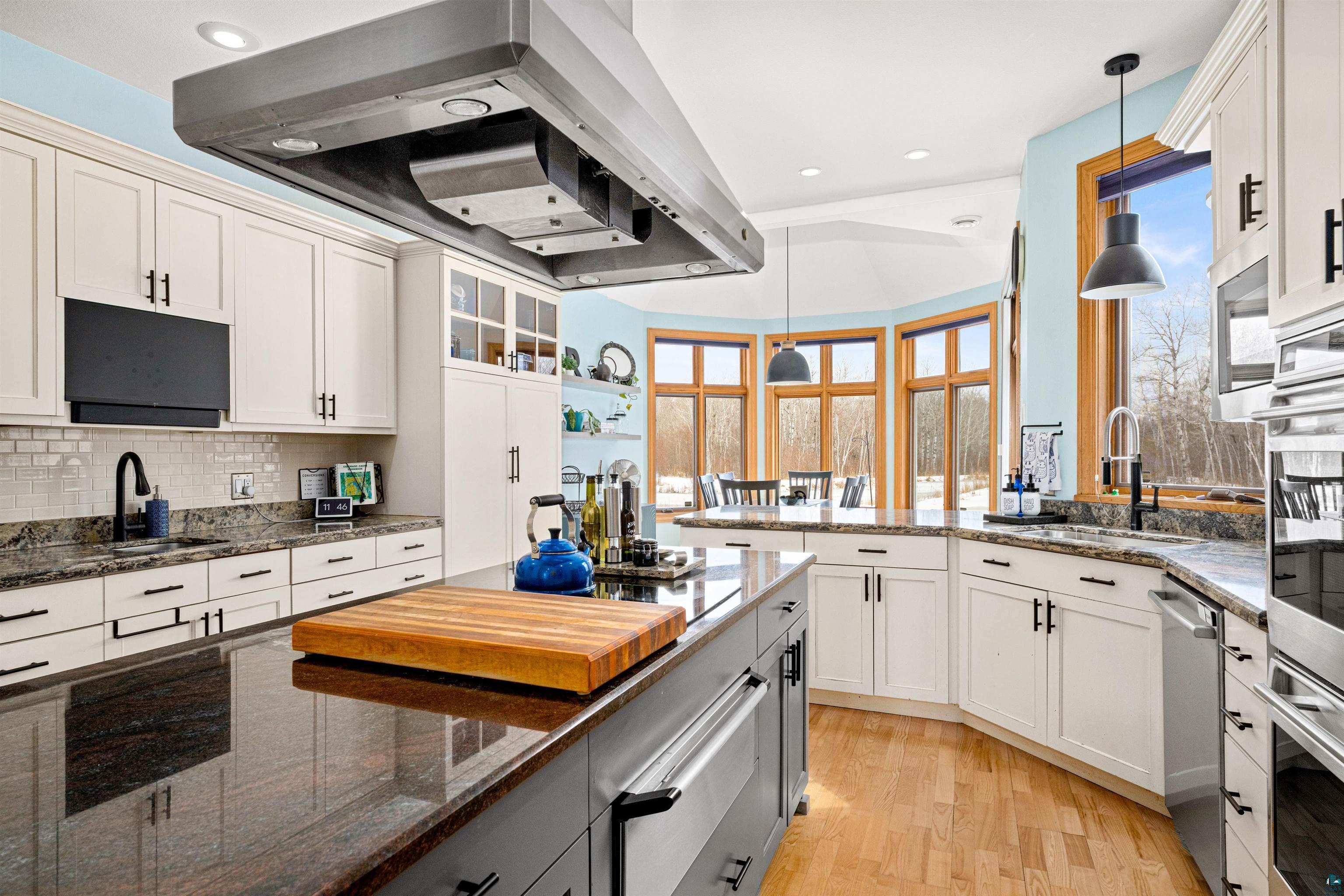 390 Crosby Road Cloquet, MN 55720 - Photo 11 of 42 Kitchen