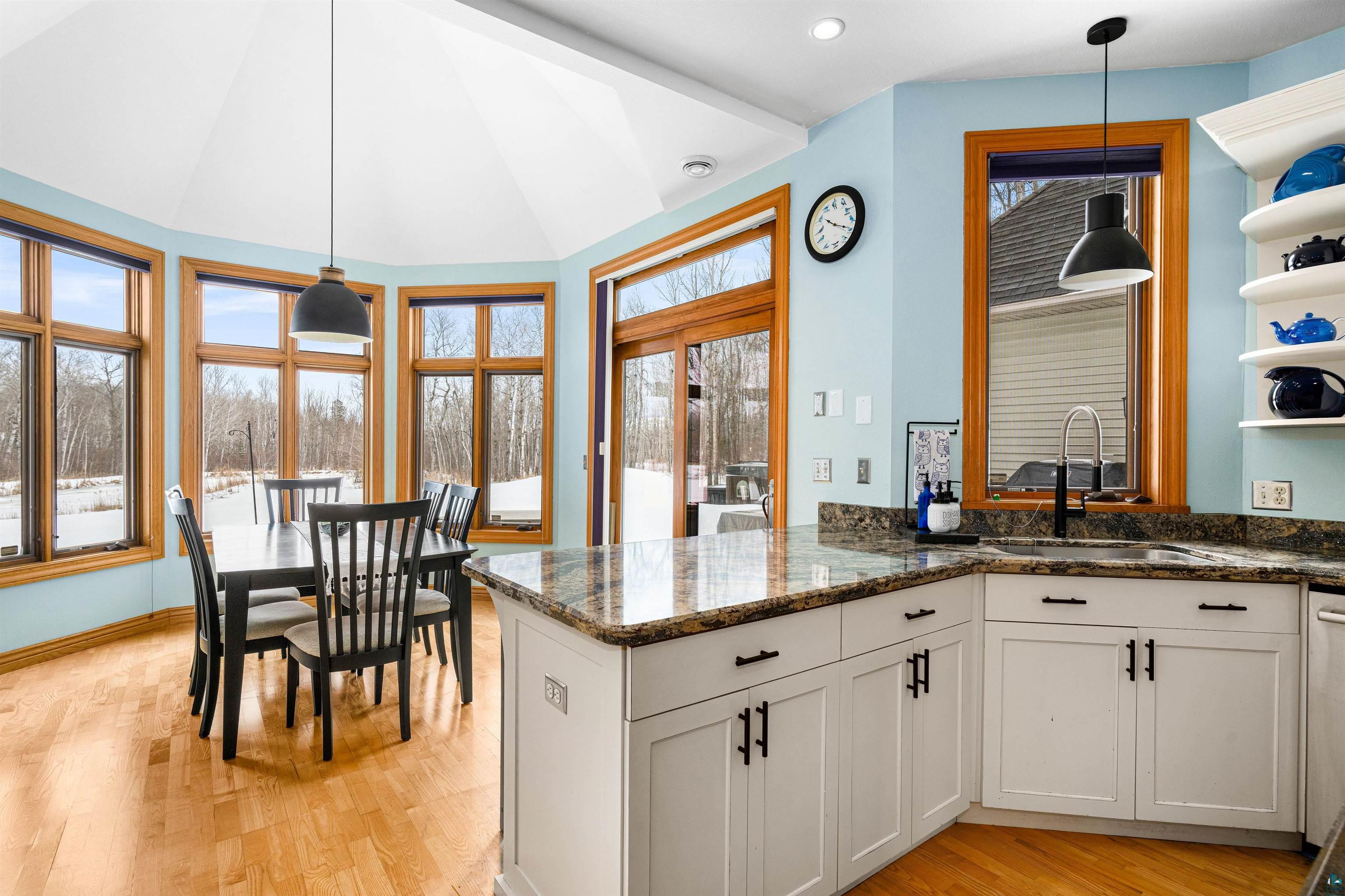 390 Crosby Road Cloquet, MN 55720 - Photo 15 of 42 Kitchen