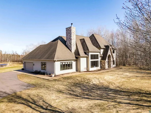 $989,000 | 390 Crosby Road, Cloquet, MN 55720