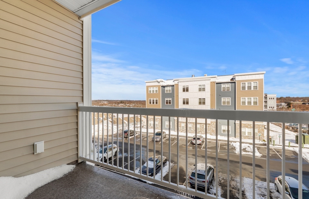 6 Stratton Drive, Unit 303 Woburn, MA 01801 - Photo 27 of 29