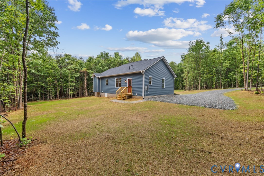 67 Petersville Road New Canton, VA 23123 - Photo 26 of 34