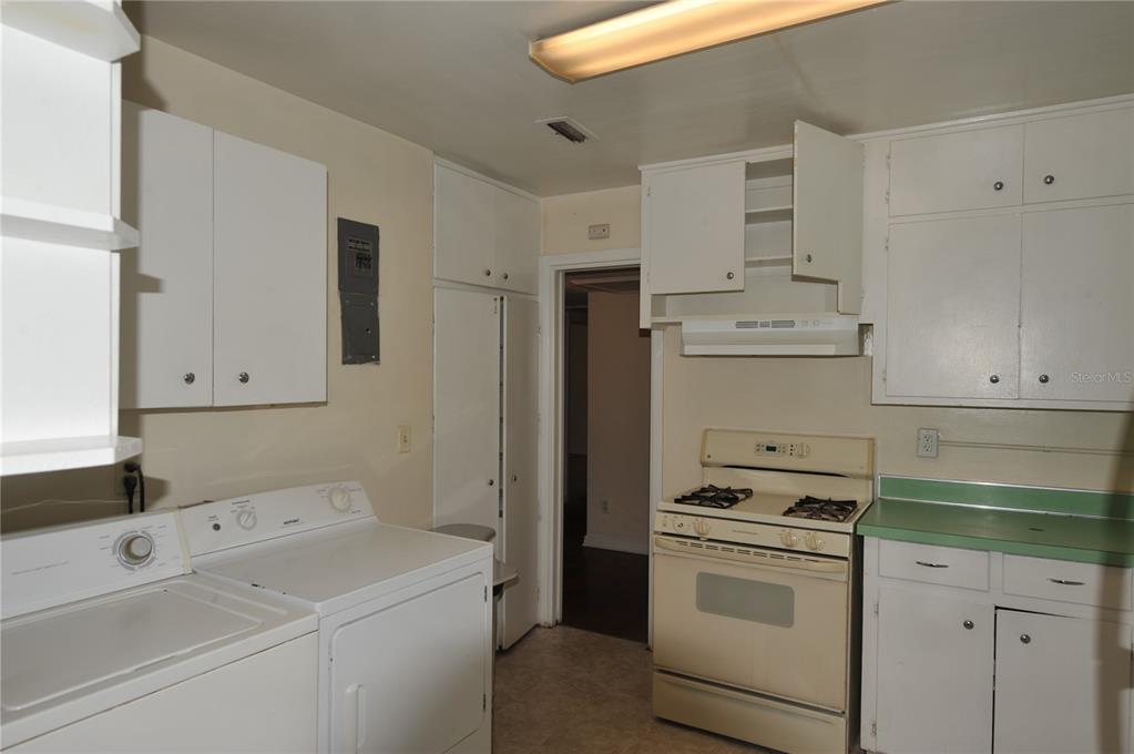 1410 Northwest 7th Road Gainesville, FL 32603 - Photo 12 of 35