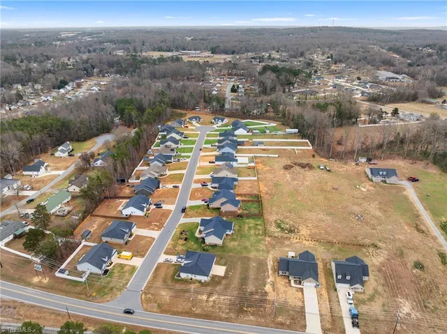 $334,000 | 114 Brooke Ridge Drive, Thomasville, NC 27360