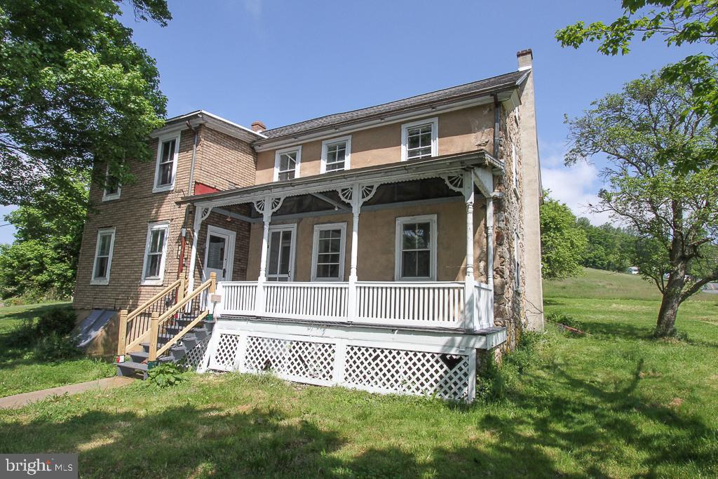 16 Old State Road Boyertown, PA 19512 - Photo 1 of 39 Gallery Image 1