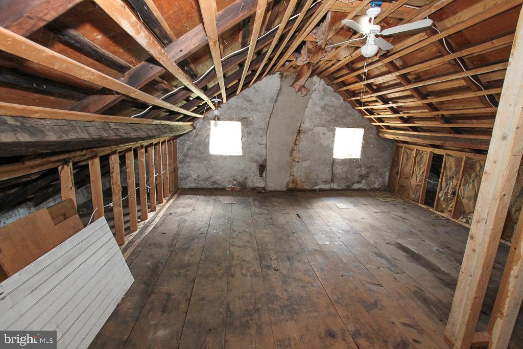 16 Old State Road Boyertown, PA 19512 - Photo 11 of 39 Gallery Image 11