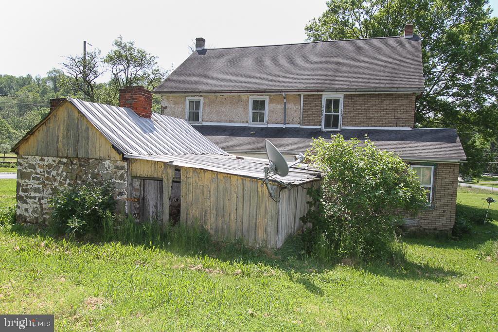 16 Old State Road Boyertown, PA 19512 - Photo 25 of 39 Gallery Image 25