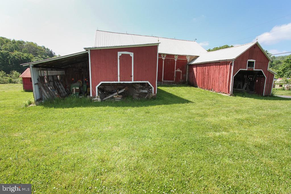 16 Old State Road Boyertown, PA 19512 - Photo 30 of 39 Gallery Image 30