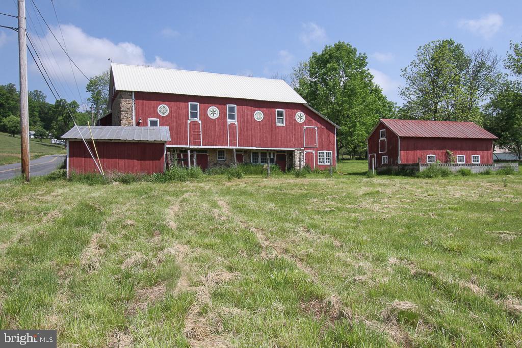 16 Old State Road Boyertown, PA 19512 - Photo 33 of 39 Gallery Image 33