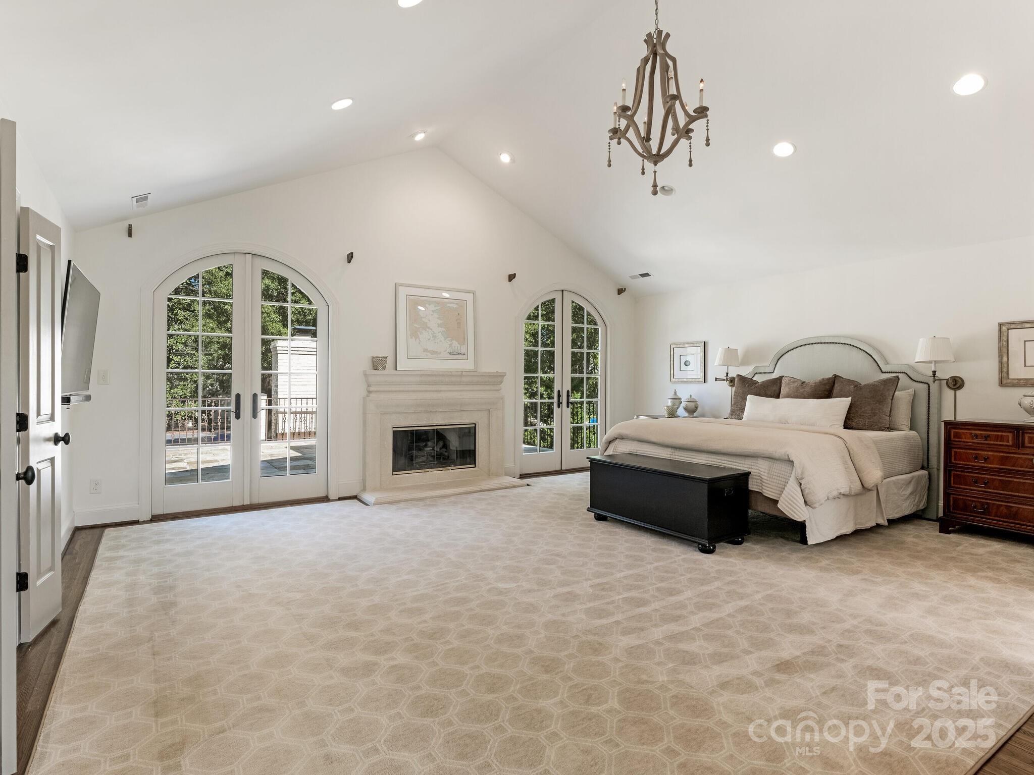 1600 South Wendover Road Charlotte, NC 28211 - Photo 24 of 48 Gallery Image 24