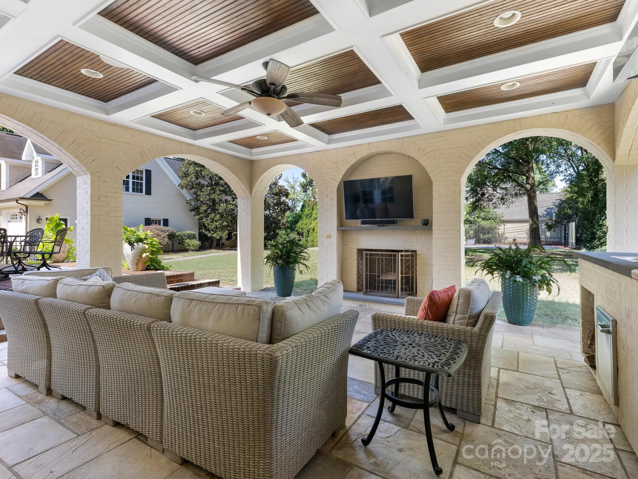 1600 South Wendover Road Charlotte, NC 28211 - Photo 41 of 48 Gallery Image 41
