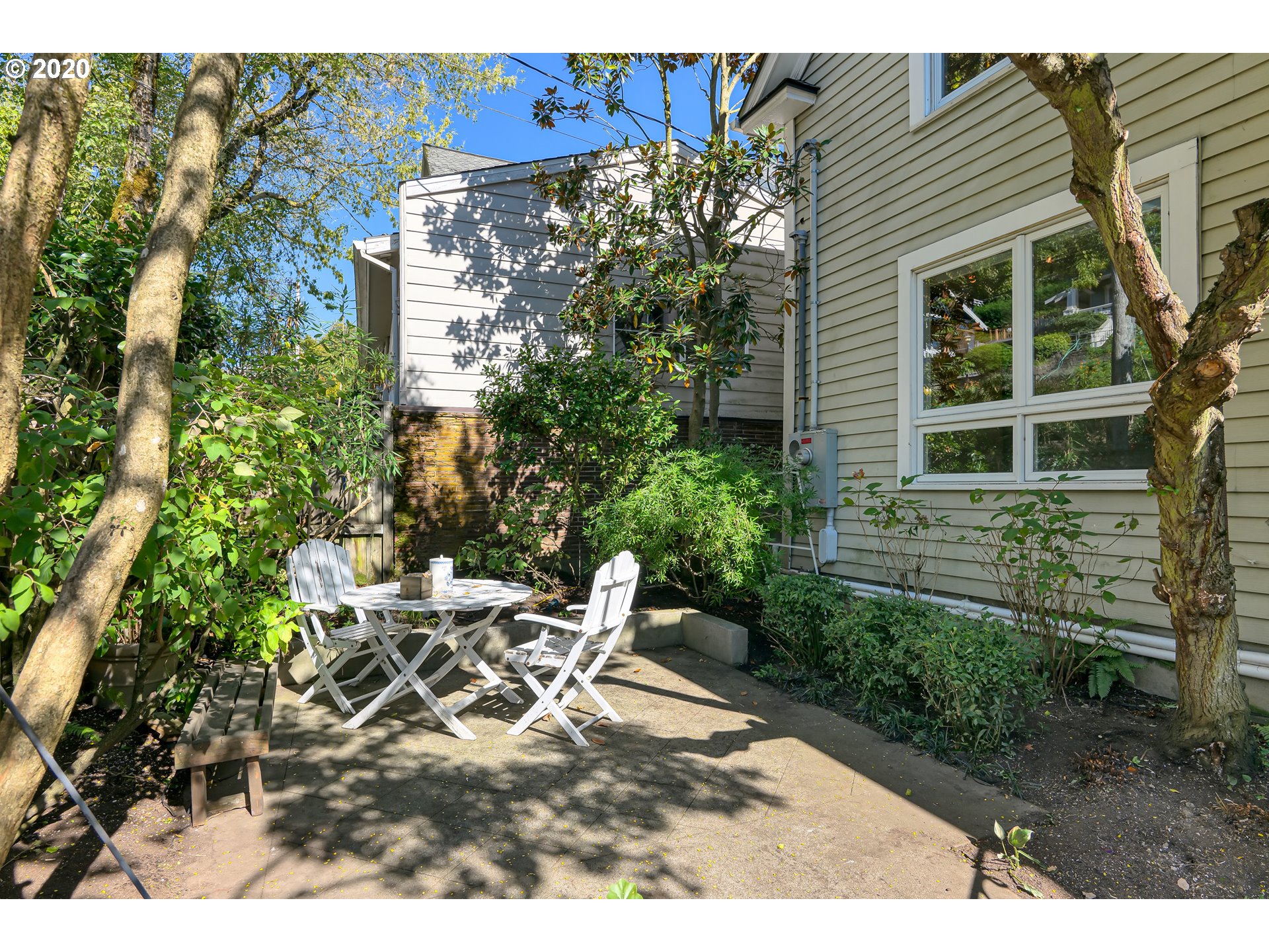 4224 Southwest Condor Avenue Portland, OR 97239 - Photo 3 of 28 Gallery Image 3