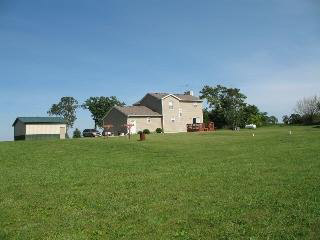 258 Rr 4 (lee) Clinton, IL 61727 - Photo 8 of 10