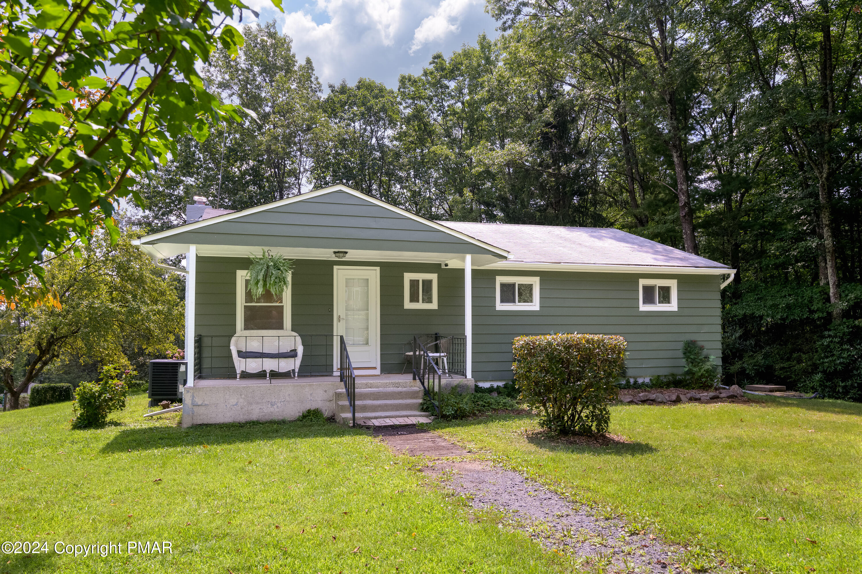 4689 Buck Lane Kunkletown, PA 18058 - Photo 2 of 44 002-4689BuckMBertsch