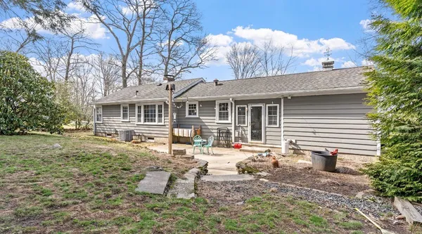 $499,000 | 4 Karen Ann Drive, Smithfield, RI 02917