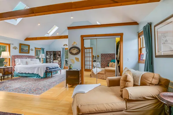 $829,000 | 14 Cal Vista Drive, Dayton, ME 04005