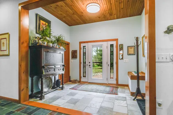 $829,000 | 14 Cal Vista Drive, Dayton, ME 04005
