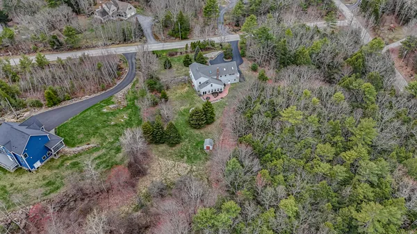 $829,000 | 14 Cal Vista Drive, Dayton, ME 04005