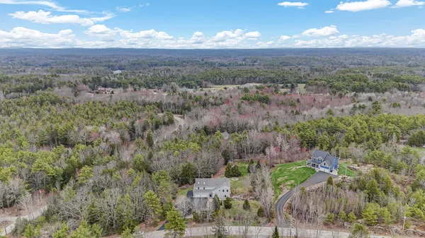$829,000 | 14 Cal Vista Drive, Dayton, ME 04005