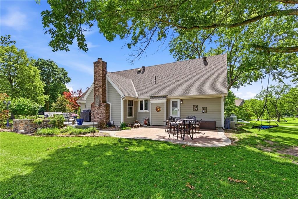 12905 Quail Ridge Road Lee's Summit, MO 64082 - Photo 6 of 47