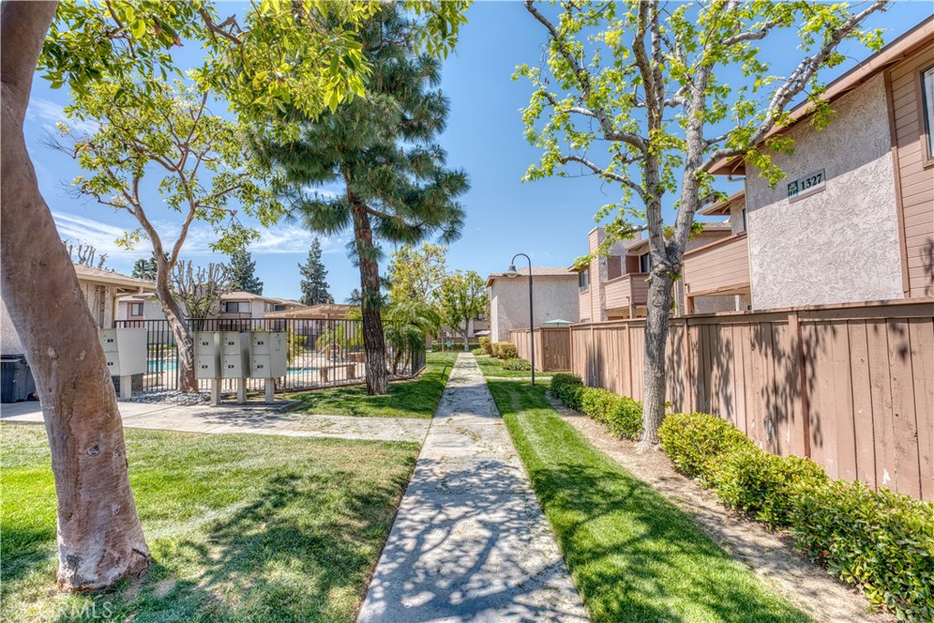 1317 Massachusetts Avenue, Unit 202 Riverside, CA 92507 - Photo 21 of 30