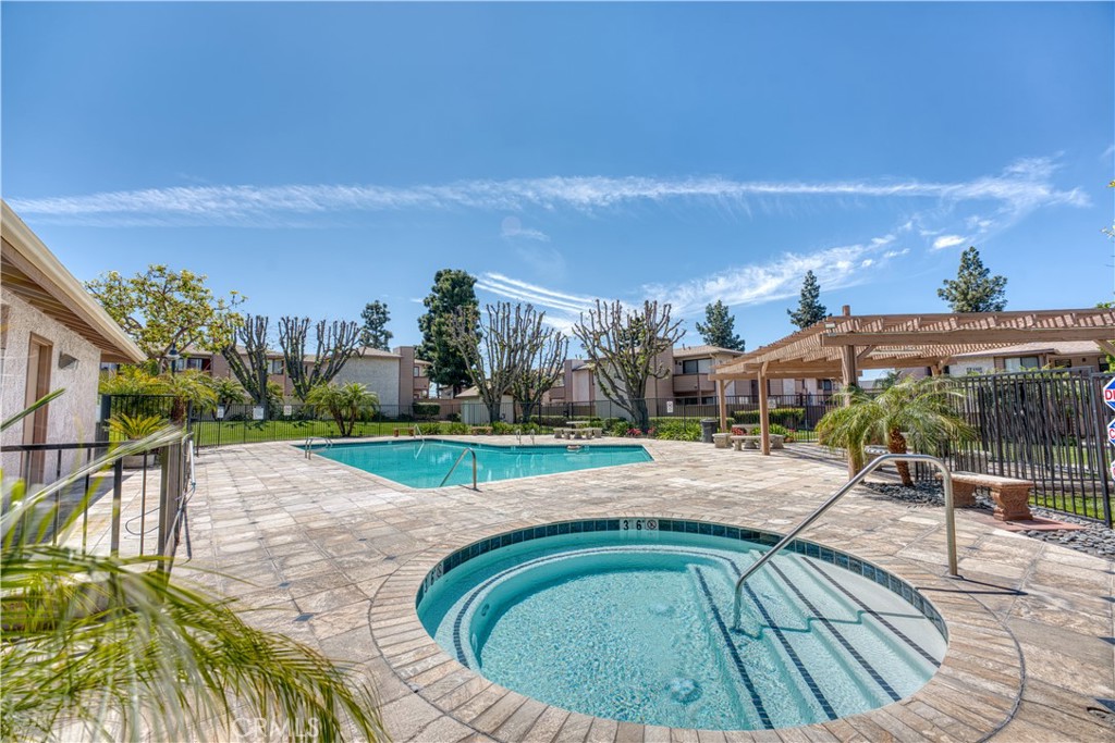 1317 Massachusetts Avenue, Unit 202 Riverside, CA 92507 - Photo 25 of 30