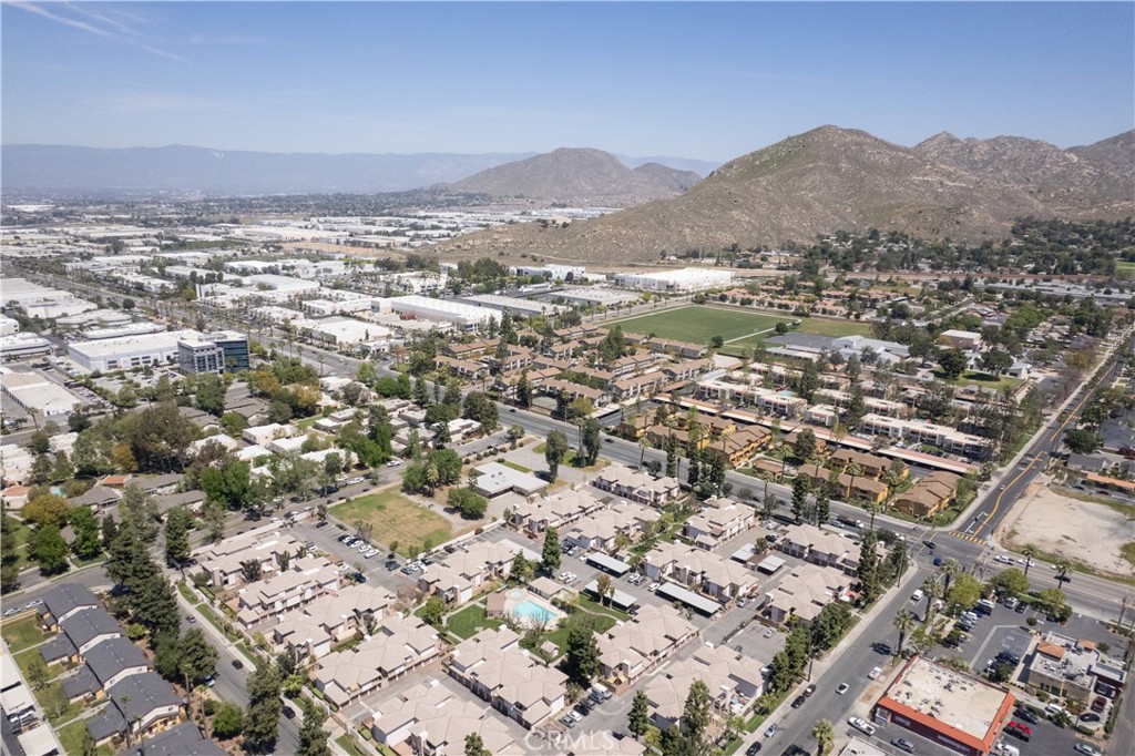 1317 Massachusetts Avenue, Unit 202 Riverside, CA 92507 - Photo 29 of 30