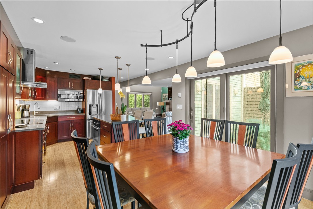 33 Pratt Street Providence, RI 02906 - Photo 17 of 48