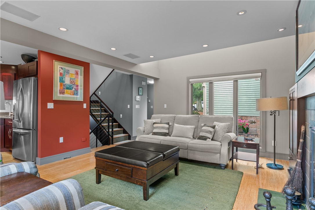 33 Pratt Street Providence, RI 02906 - Photo 20 of 48