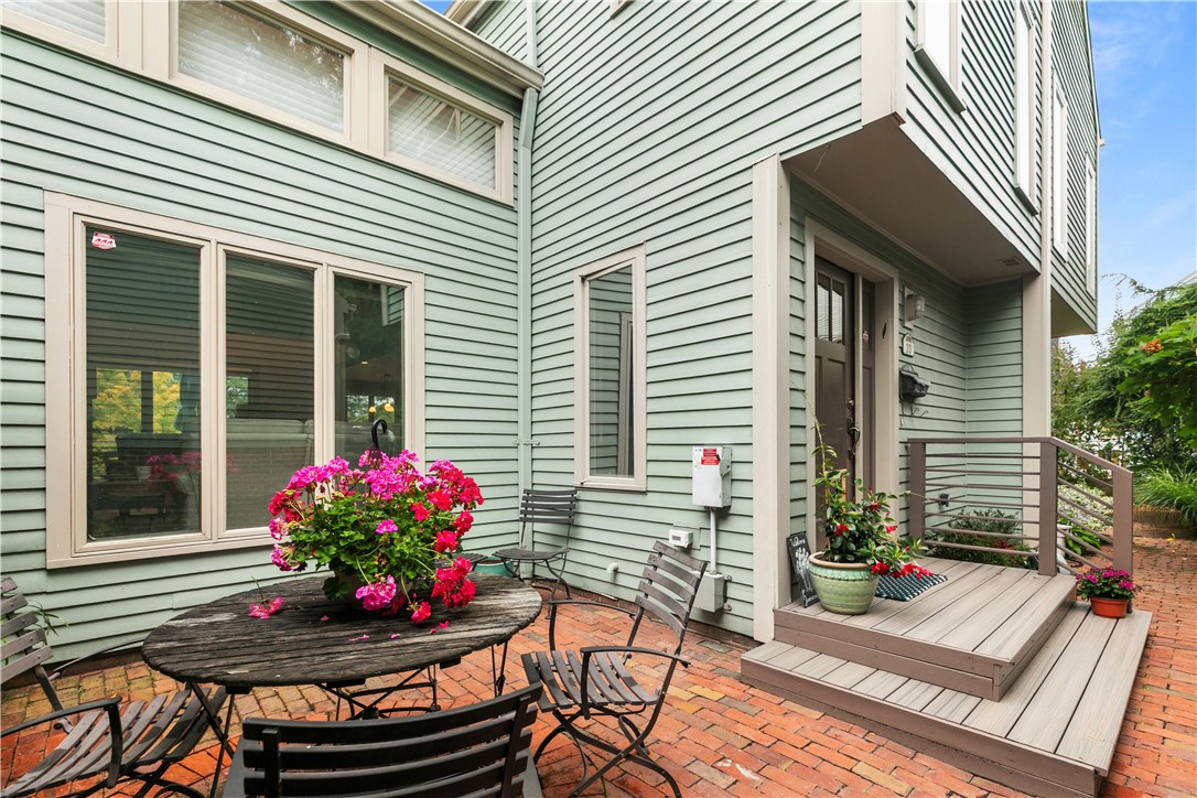 33 Pratt Street Providence, RI 02906 - Photo 4 of 48