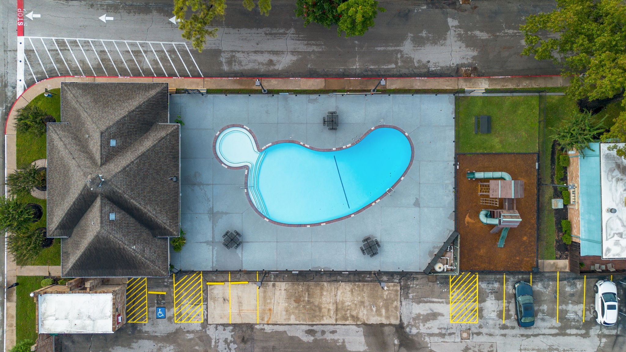 11002 Hammerly Boulevard, Unit 61 Houston, TX 77043 - Photo 11 of 12 an aerial view of a highlighted house