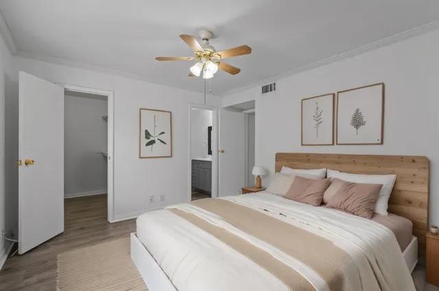 $1,900 | 11002 Hammerly Boulevard, Unit 61, Houston, TX 77043