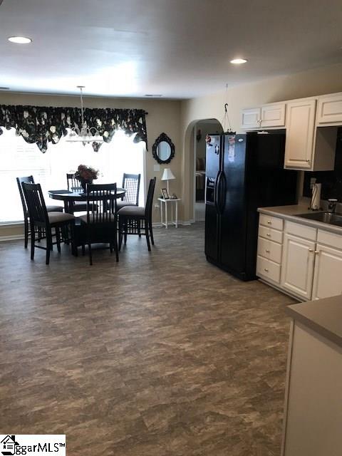 6 Meadow Ridge Drive Greer, SC 29651 - Photo 5 of 17 Gallery Image 5