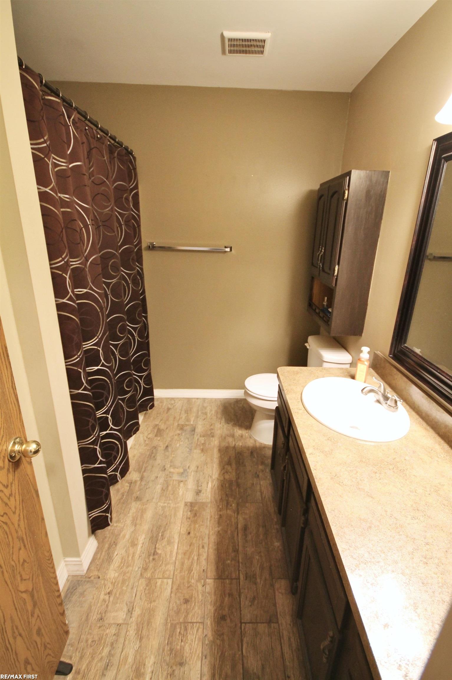 342 Fairgrove Street Romeo, MI 48065 - Photo 10 of 28 50201024-64956284-3188-4722-bf46-1d3fd731c650.JPG