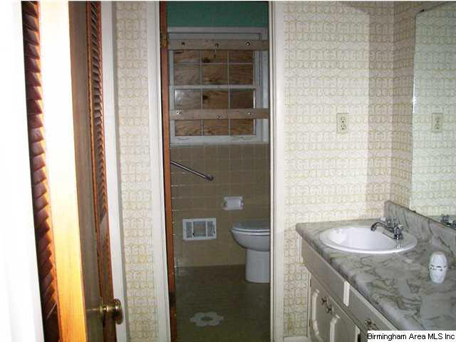 907 Alexandria Road Southwest Jacksonville, AL 36265 - Photo 10 of 19