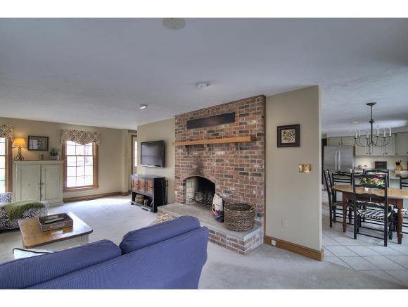141 South Road Kensington, NH 03833 - Photo 8 of 34 Gallery Image 8