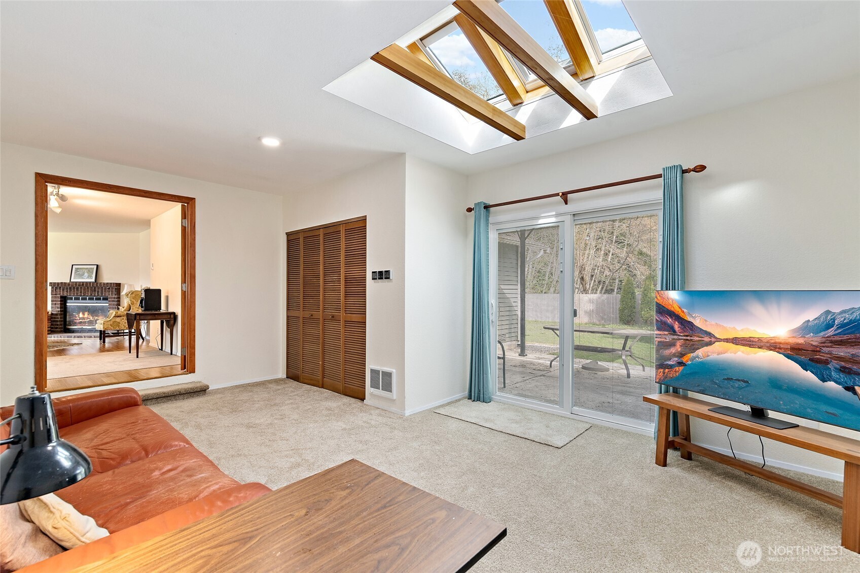 4813 150th Place Southwest Edmonds, WA 98026 - Photo 14 of 28 a bedroom with furniture and a window