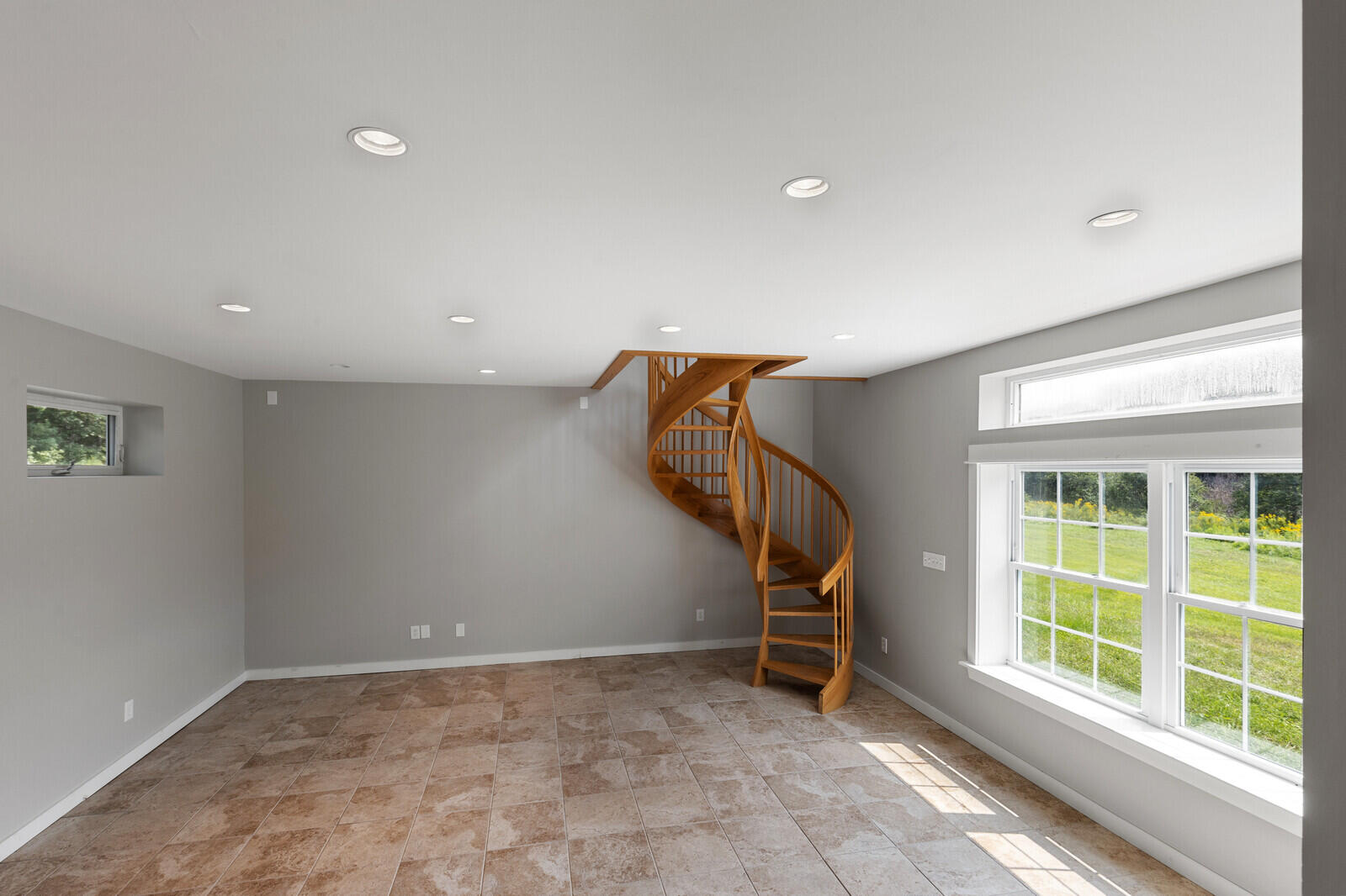 111 Dutton Road South China, ME 04358 - Photo 27 of 57 Family Room