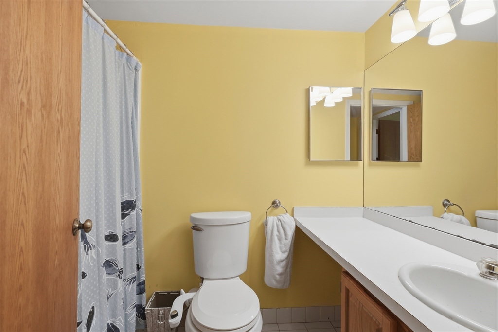 330 Sunderland Road, Unit 7 Worcester, MA 01604 - Photo 14 of 24