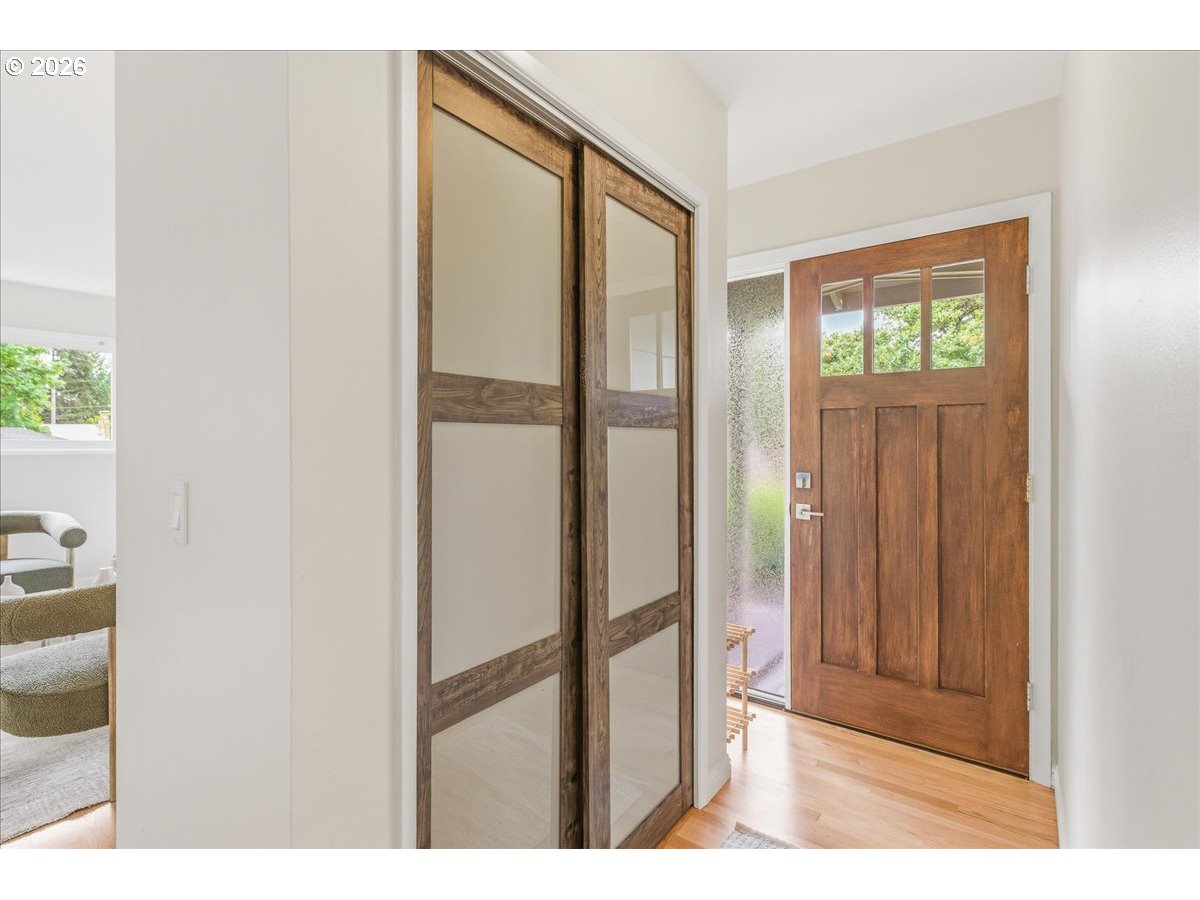 3130 Southwest 116th Avenue Beaverton, OR 97005 - Photo 17 of 44 a view of an entryway