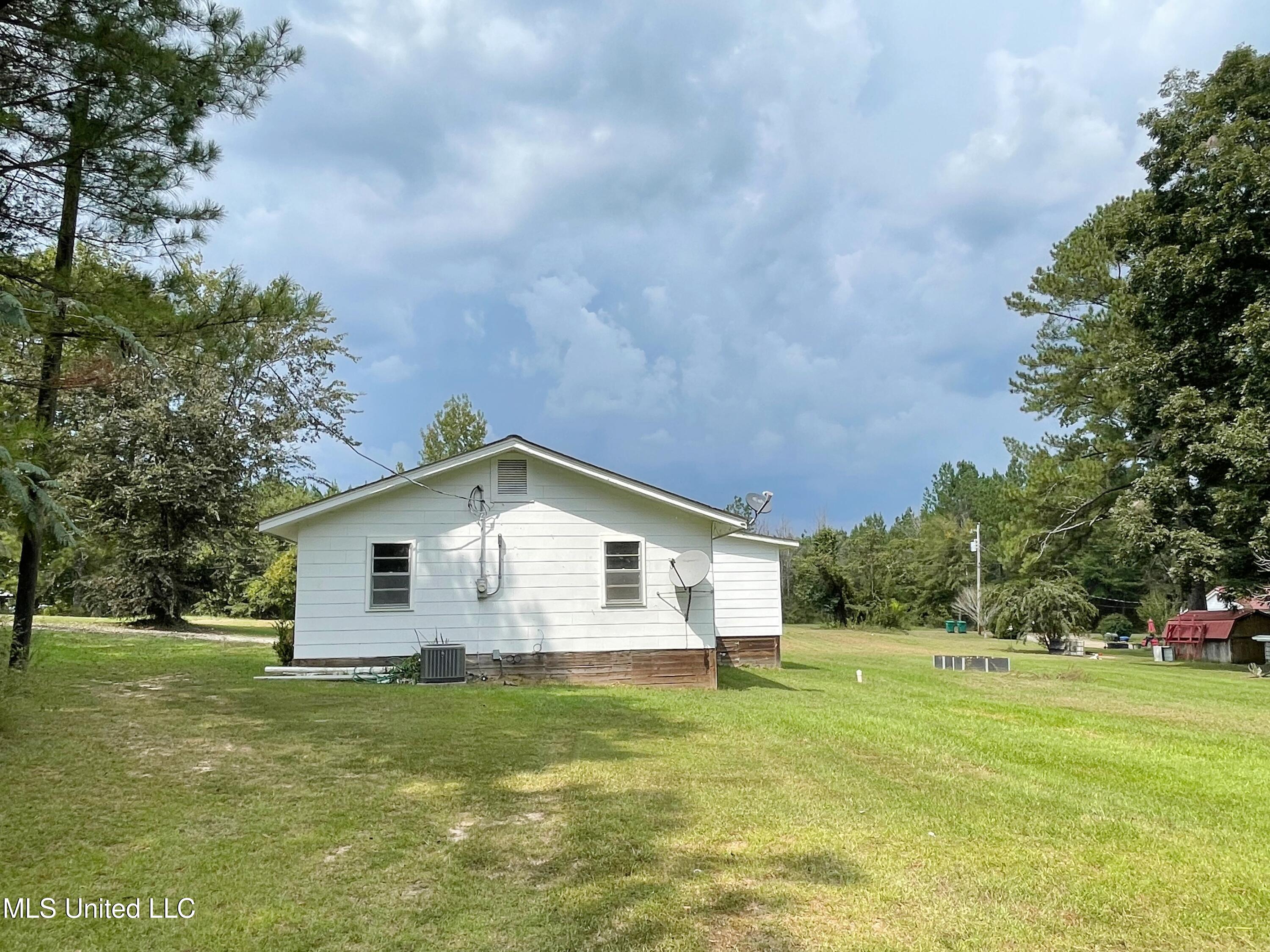 614 Naylor Street Carthage, MS 39051 - Photo 17 of 19 IMG_0495