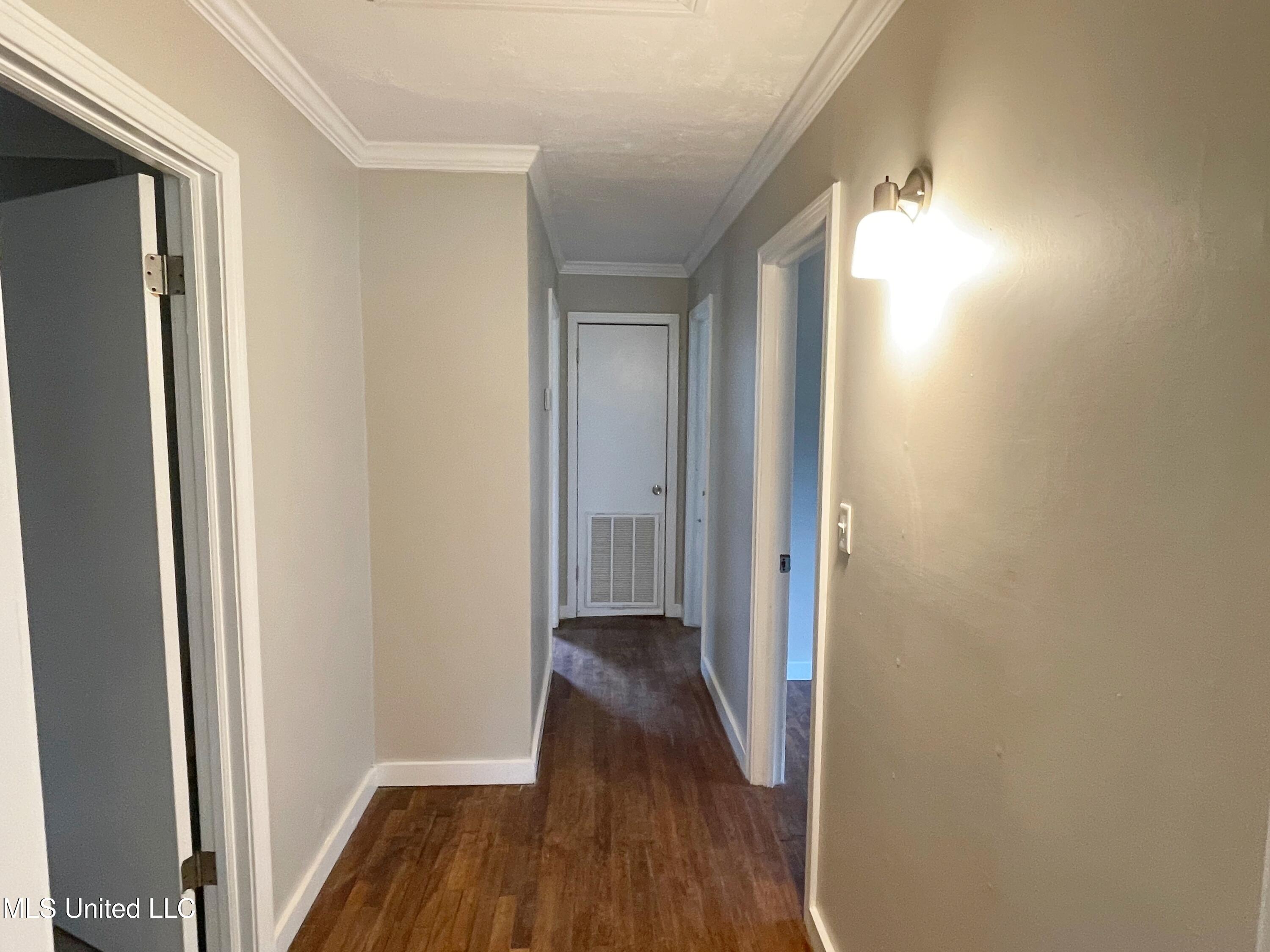 614 Naylor Street Carthage, MS 39051 - Photo 10 of 19 IMG_0506